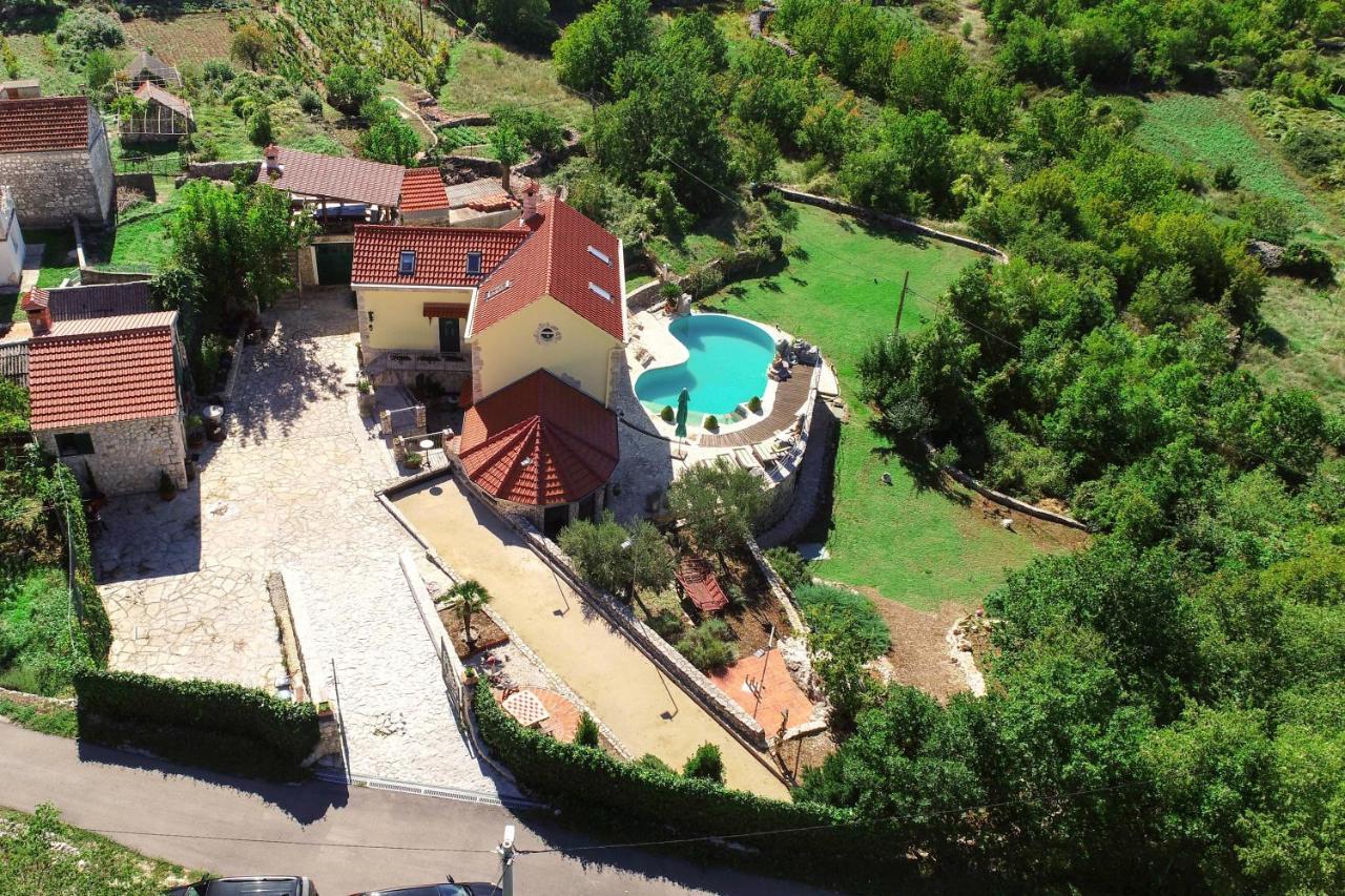 Holiday Home Casa Country Zadvarje ภายนอก รูปภาพ