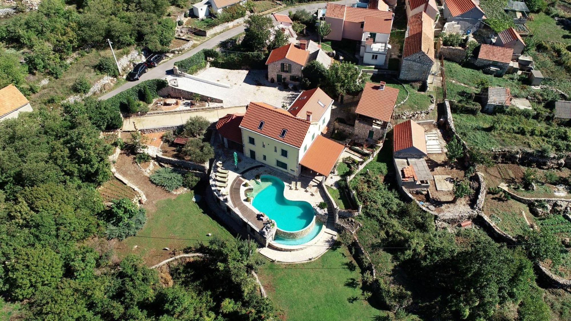 Holiday Home Casa Country Zadvarje ภายนอก รูปภาพ
